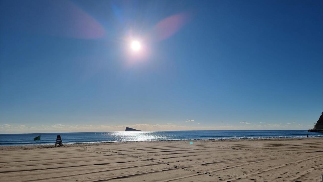 Апартаменты Sunset Waves Benidorm Julieta Vistas Al Mar Premium 200 Mt2 Con Jacuzzi En Terraza Экстерьер фото
